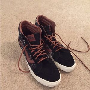 Men’s Vans High Tops Canvas and Suede